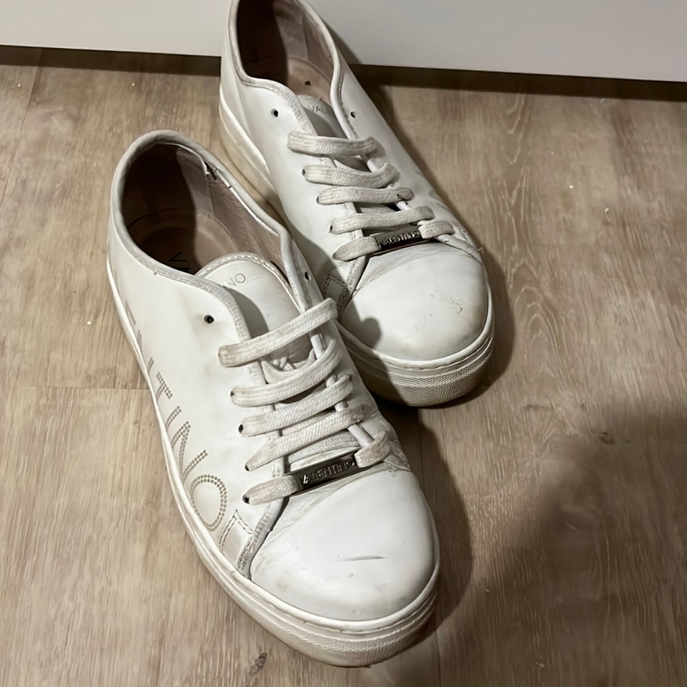 Valentino Sneakers